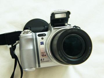 Sony Cyber-shot DSC-H9 15 x zoom digitale camera beschikbaar voor biedingen