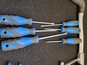 Gedore prof. handgereedschap in koffer. beschikbaar voor biedingen