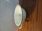 Vintage emaille vergiet beige met gouden bies Groene rand, Antiek en Kunst, Antiek | Emaille, Ophalen of Verzenden