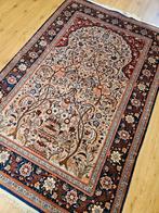 Vintage handgeknoopt oosters tapijt isfahan 180x121, Info@SlatsAntiek.nl, 100 tot 150 cm, Perzisch, Ophalen of Verzenden