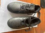 Voetbalschoenen adidas maat 32, Maat XS of kleiner, Ophalen of Verzenden, Gebruikt, Schoenen