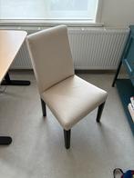 2 STUKS Ikea BERGMUND stoel bekleed, Huis en Inrichting, Stoelen, Ophalen, Zo goed als nieuw, Wit, Twee