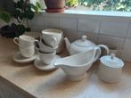 Divers servies(theepot,sauskom,kop)van Royal Boch/Wedgewood, Huis en Inrichting, Ophalen, Zo goed als nieuw, Aardewerk