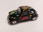 VolksWagen Kever Flower Power zwart Kinsmart schaal 1 op 64, Ophalen of Verzenden, Nieuw, Auto