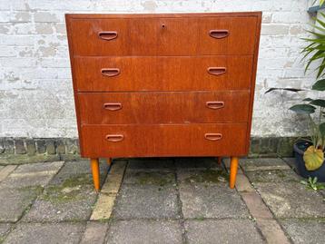 SMI Zweeds kastje / dressoir / ladekastje retro vintage 60s beschikbaar voor biedingen