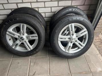 Tekoop Z G A N 16inch vw transeporter T5/T6 velgen banden beschikbaar voor biedingen