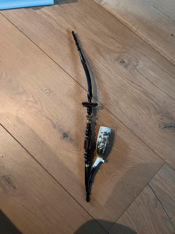 Antieke pijp met gedetailleerde afbeelding, Antiek en Kunst, Antiek | Overige Antiek, Ophalen