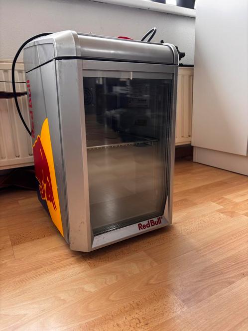 REDBULL MINI FRIDGE, Witgoed en Apparatuur, Koelkasten en IJskasten, Zo goed als nieuw, Minder dan 75 liter, 45 tot 60 cm, Ophalen