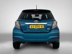 Toyota Yaris 1.5 Full Hybrid Dynamic, Gebruikt, 4 cilinders, Origineel Nederlands, Bedrijf