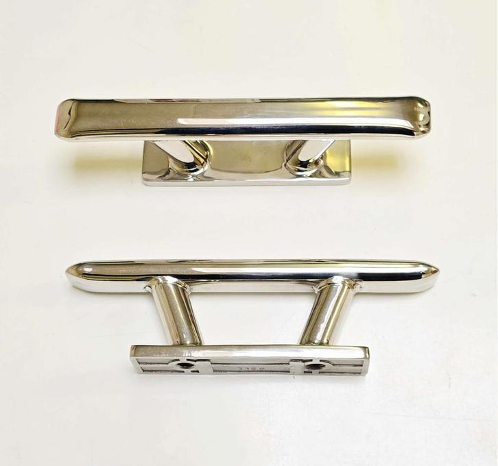 Kikkers set 316 RVS hoogglans bolders NIEUW, Watersport en Boten, Bootonderdelen, Nieuw, Dekbeslag, Zeilboot of Motorboot, Ophalen