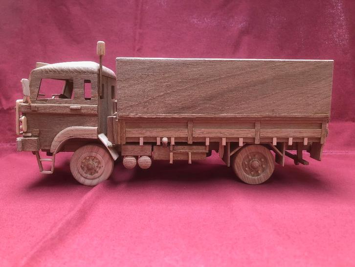 Legervoertuig DAF YA 4444/2. Uit de jaren 80 en 90tig, Verzamelen, Militaria | Algemeen, Landmacht, Miniatuur of Beeldje, Nederland