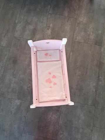 Poppenwiegje - Houten Wieg voor Babypoppen beschikbaar voor biedingen