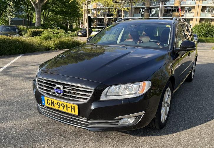 Volvo V70 D2 Inscription edition Zwart Bruin Leder Trekhaak, Auto's, Volvo, Particulier, V70, ABS, Airbags, Alarm, Bluetooth, Bochtverlichting
