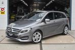 Mercedes-Benz B-Klasse 180 Ambition *Trekhaak | Halfleder |, Auto's, Mercedes-Benz, Voorwielaandrijving, 65 €/maand, Stof, Gebruikt