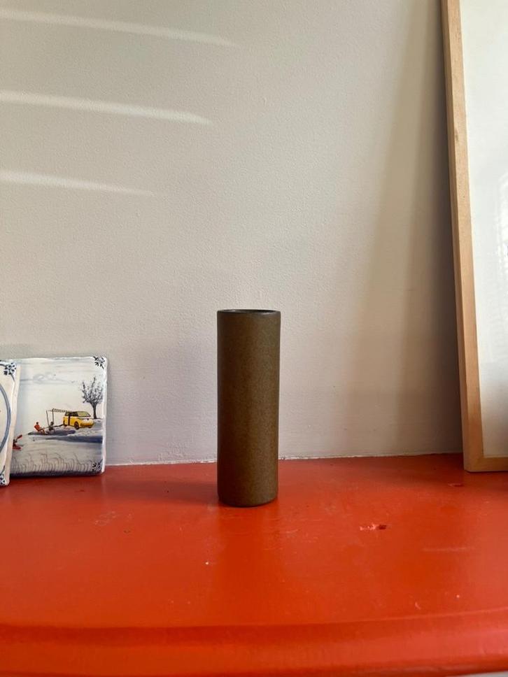 Aardewerk klein mini vaasje, mooie donker bruine kleur., Antiek en Kunst, Antiek | Keramiek en Aardewerk, Ophalen of Verzenden