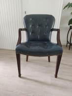 klassieke Engelse stoel met leer bekleed, Huis en Inrichting, Stoelen, Ophalen, Gebruikt, Blauw, Hout