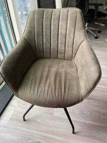 Draaibare Stoelen - stalen poot - olijfgroen - eetkamerstoel beschikbaar voor biedingen