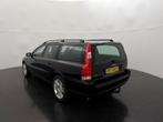 Volvo V70 2.5T AWD AUT Edition / Dakraam / Leder / Trekhaak, Auto's, Volvo, Zwart, Open dak, 92 €/maand, Euro 4