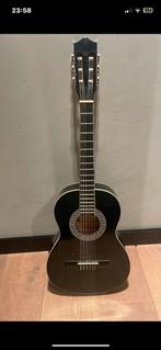 Gitaar ophalen, Ophalen, Zo goed als nieuw, Klassieke of Spaanse gitaar