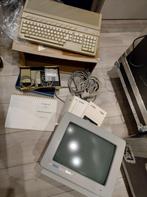 Atari 1040STF met SM124 monitor, Computers en Software, Vintage Computers, Atari, Bestaatnietmeer@atari.com, Ophalen of Verzenden