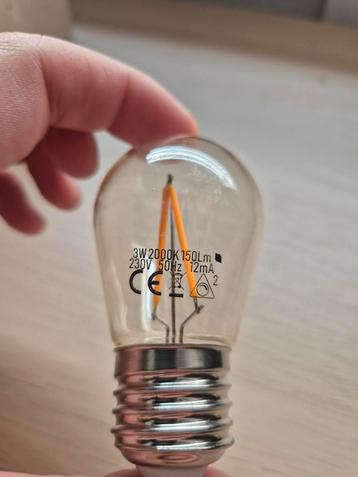 19 LED Lampjes prikkabel beschikbaar voor biedingen