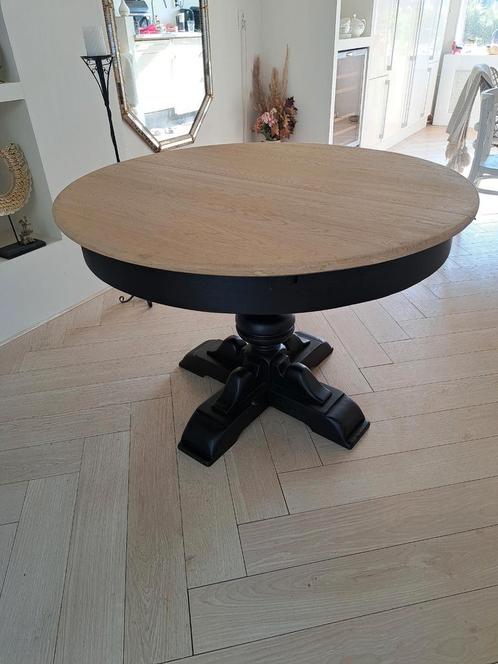 Ronde Uitschuifbare Eettafel - Landelijke Stijl, Huis en Inrichting, Tafels | Eettafels, Zo goed als nieuw, 100 tot 150 cm, 150 tot 200 cm
