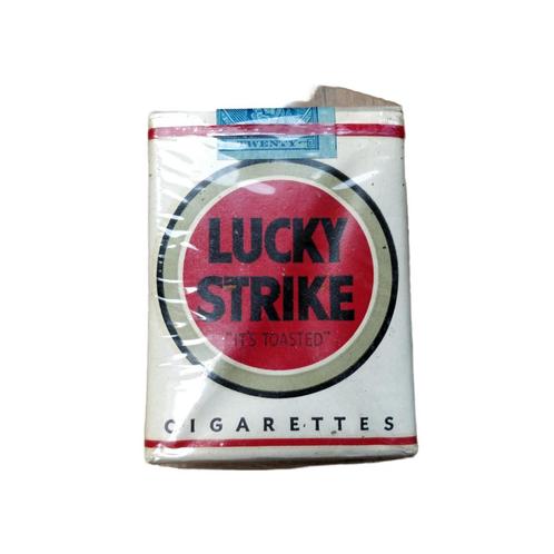 WWII US Lucky Strike Cigarettes Full, Verzamelen, Militaria | Tweede Wereldoorlog, Landmacht, Amerika, Ophalen of Verzenden