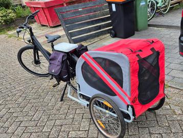 Fietskar voor honden  beschikbaar voor biedingen