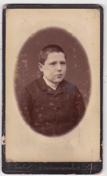 CDV van een Jongen - Foto G. Godart Lille - beschikbaar voor biedingen