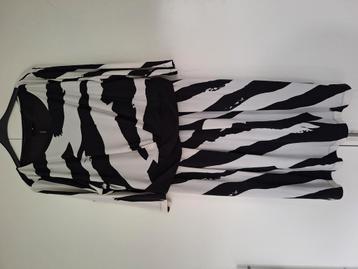 Nieuwe jurk van Mart Visser beschikbaar voor biedingen