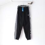 Adidas nylon broek, Maat 38/40 (M), Zwart, Nieuw, Lang