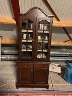 Klassieke houten buffet vitrine kast, Ophalen