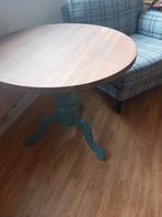 Antieke Bijzettafel met Eikenblad, Gebruikt, Rond, 60 cm of meer, Hout