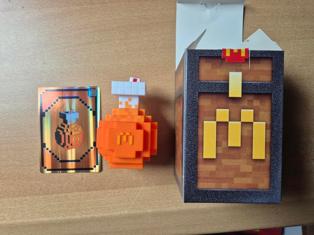 Minecraft x McDonalds ongebruikte code, Ophalen of Verzenden, Zo goed als nieuw