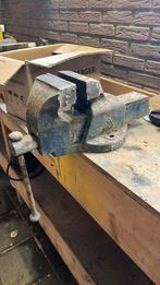 Bankschroef, Doe-het-zelf en Verbouw, Werkbanken, Ophalen, Zo goed als nieuw, Minder dan 70 cm, Bankschroef