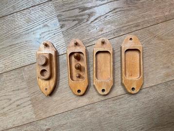 Houten bootjes speelgoed beschikbaar voor biedingen