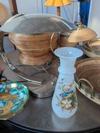 Antieke Vaas met Vogeldecoratie. Opaline, Ophalen of Verzenden