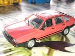 VW. passat. B 2. Nieuwstaat, Hobby en Vrije tijd, Modelauto's | 1:43, Ophalen of Verzenden, Zo goed als nieuw, Auto
