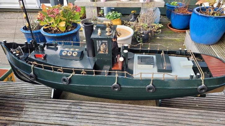 Sleepboot 1 meter 30, Hobby en Vrije tijd, Modelbouw | Boten en Schepen, 1:32 tot 1:50, Ophalen