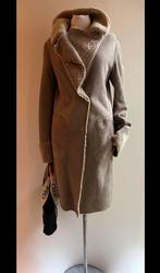 Sylvie Schimmel 38 reversible Shearling lammycoat zand, Kleding | Dames, Jassen | Winter, Verzenden, Zo goed als nieuw, Maat 38/40 (M)