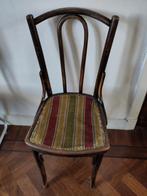Vintage (antiek?) houten stoel, Ophalen