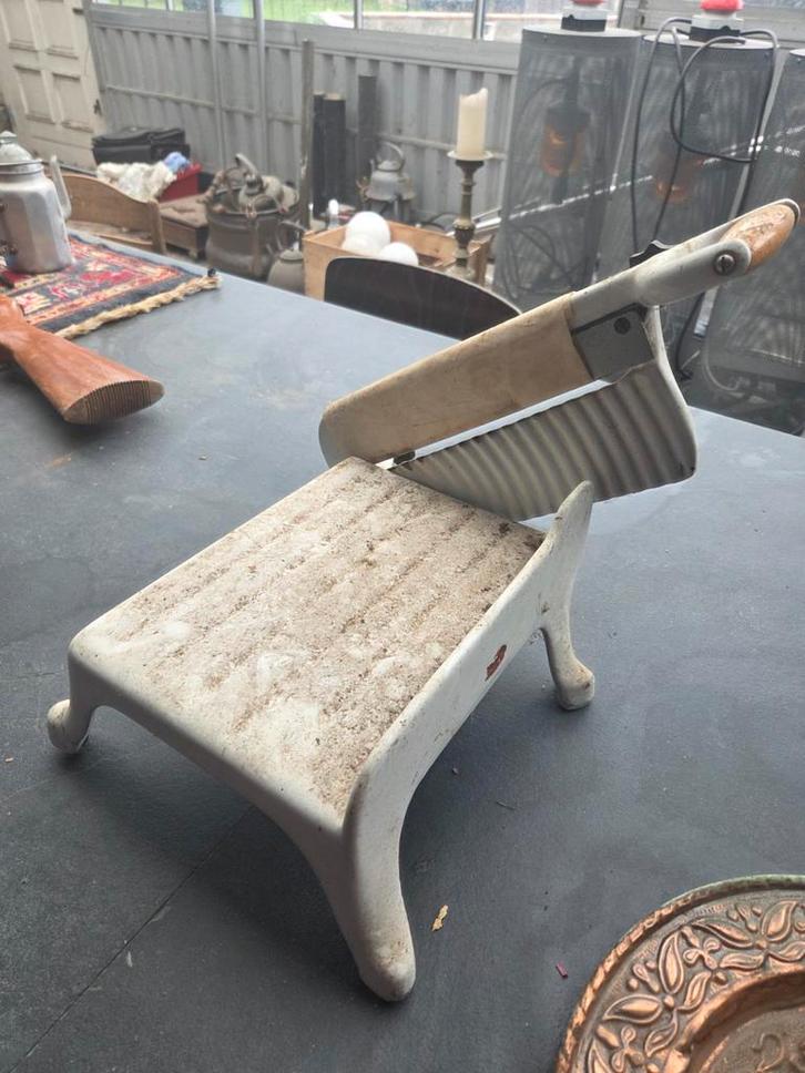 Antieke Gietijzeren Kaas-/Broodsnijder, Antiek en Kunst, Antiek | Gereedschap en Instrumenten, Ophalen