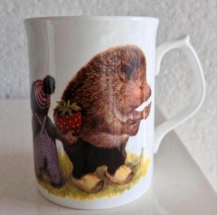 Beker David de Kabouter, Huis en Inrichting, Keuken | Servies, Zo goed als nieuw, Kop(pen) en/of Schotel(s), Overige stijlen, Ophalen of Verzenden