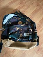 Eastpak Rugzak - Camouflage, Ophalen, Gebruikt, 25 tot 40 cm, 30 tot 45 cm