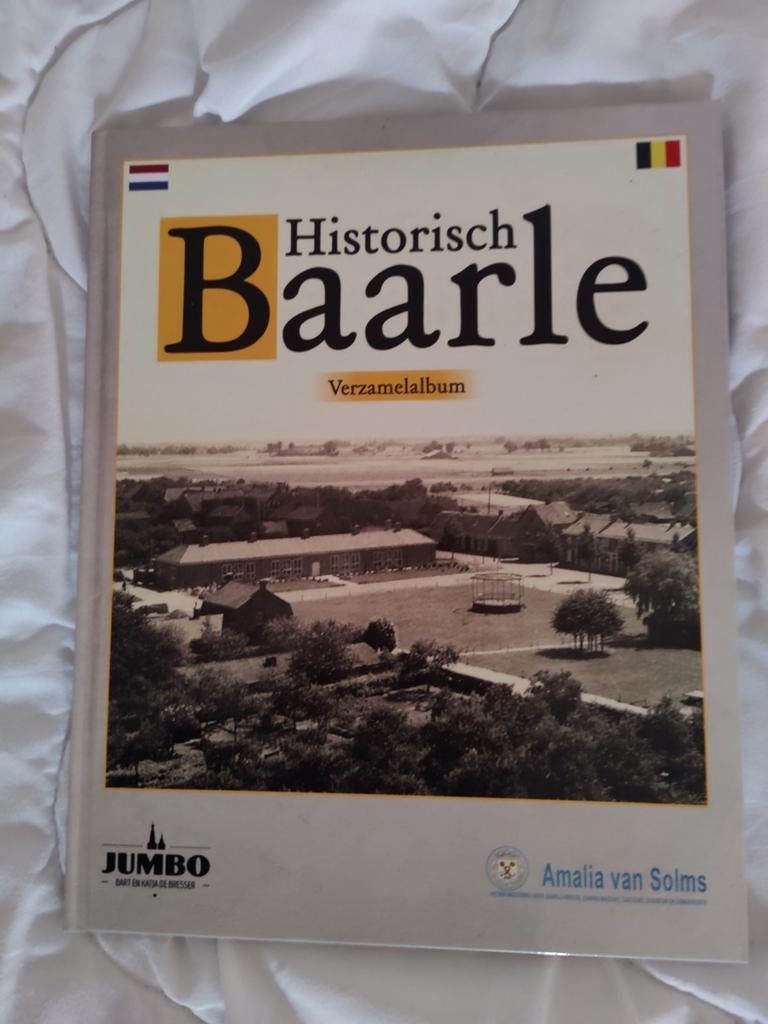 Historisch baarle plakboek, Boeken, Ophalen of Verzenden, Zo goed als nieuw