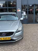 Volvo V40 1.6 D2 Summum R-Design|StoelMM|Aut|Leer|Camera|, Auto's, Euro 5, Gebruikt, 4 cilinders, 700 kg