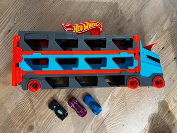 Hot Wheels Racebaan Transporter met 3 autos - Uitbreidbaar! beschikbaar voor biedingen