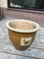 Grote, bruine, gave bloempot met eend decoratie, Ophalen, Tuin, Rond, Zo goed als nieuw