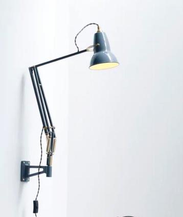 Anglepoise Original 1227 Brass Wall Mounted Lamp beschikbaar voor biedingen