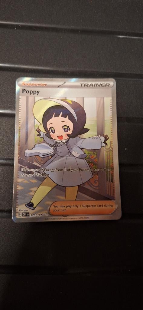 Pokemon Kaart - Poppy 220/197, Ophalen of Verzenden, Zo goed als nieuw, Losse kaart